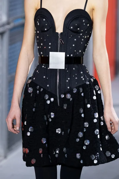Look 145